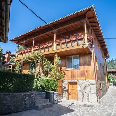 Roden Dom Pensión Koprivshtitsa